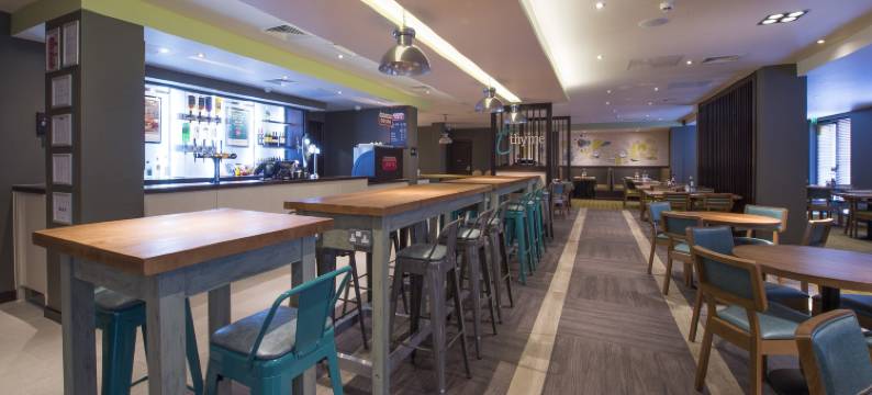 南安普敦坎伯兰普瑞米尔酒店(Premier Inn Southampton (Cumberland Place))图片