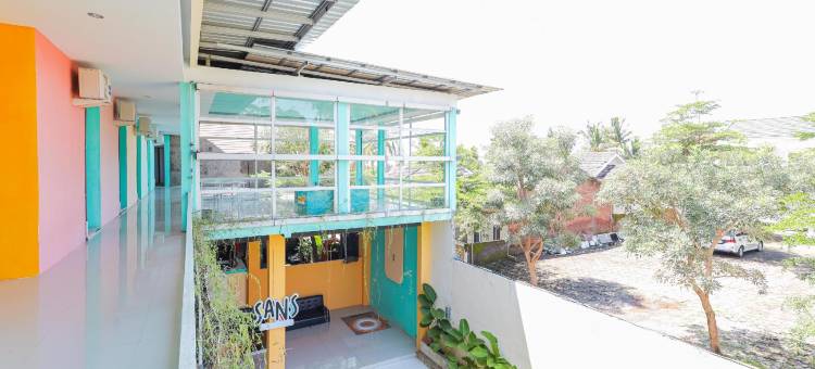 桑斯婆罗浮屠民宿-位于巴纽旺宜(Sans Borobudur Homestay Banyuwangi)图片
