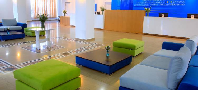 “基奥塔里米拉鲁纳海滩度假村”(Kiotari Miraluna Resort)图片