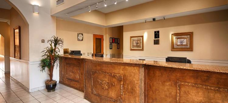 贝思贝斯特韦斯特优质套房酒店(Best Western Plus Bass Hotel  Suites)图片