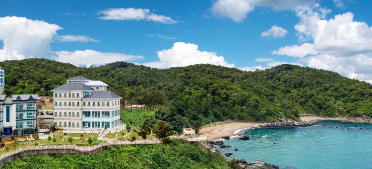 三陟白色浪漫高级旅馆(Samcheok White Romantic Pension)图片
