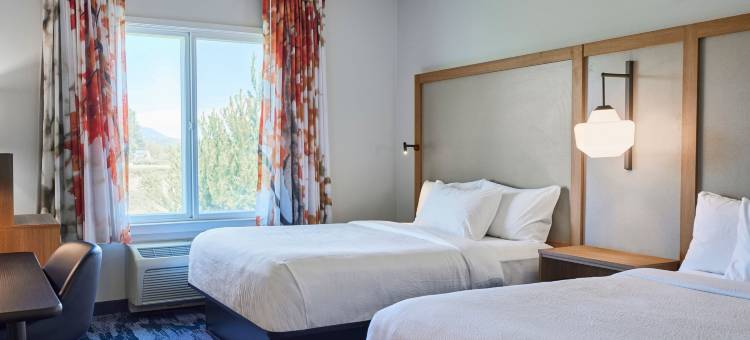 万枫旅馆及套房伯灵顿酒店(Fairfield Inn & Suites Burlington)图片