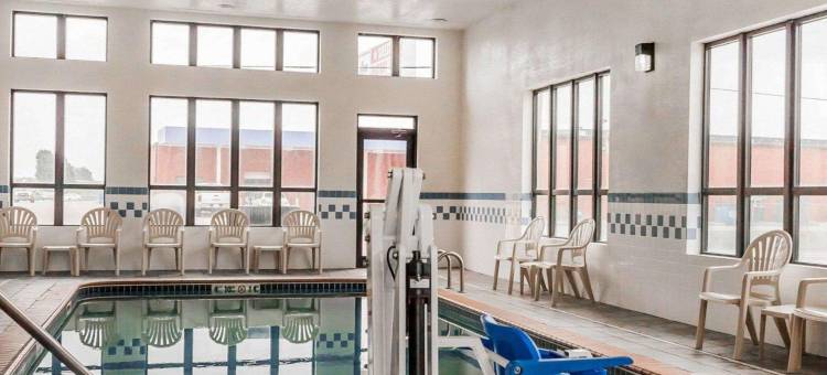 塞克斯顿I-55舒适套房酒店(Comfort Inn & Suites Sikeston I-55)图片