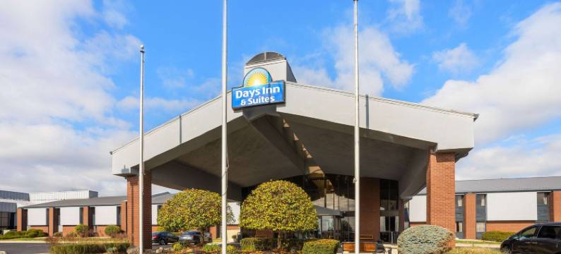 西北印第安纳波利斯戴斯套房酒店(Days Inn & Suites by Wyndham Northwest Indianapolis)图片