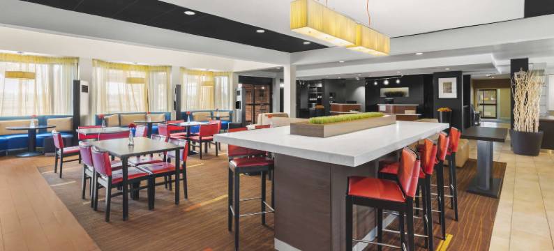 达拉斯爱田机场温德姆速 8 酒店(Super 8 by Wyndham Dallas Love Field Airport)图片