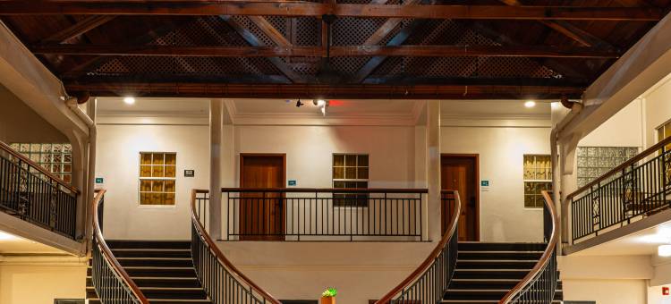 滨海大酒店(Grand Coastal Hotel)图片