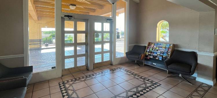 6号汽车旅馆 凤凰城, 亚利桑那州 - 市中心(Motel 6 Phoenix, AZ - Midtown)图片