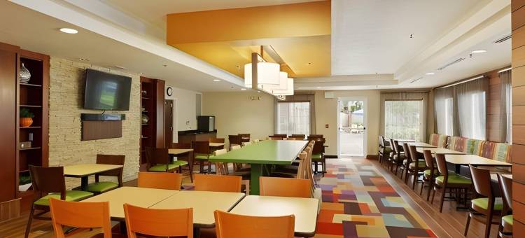 波特兰南/奥斯威戈湖万枫酒店(Fairfield Inn & Suites Portland South/Lake Oswego)图片