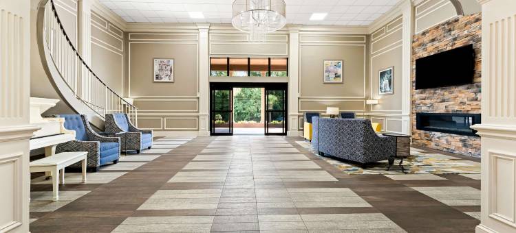 河岸贝斯特韦斯特酒店(Best Western Riverside Inn)图片