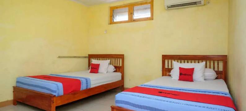 RedDoorz Near Pelabuhan Nusantara Parepare图片