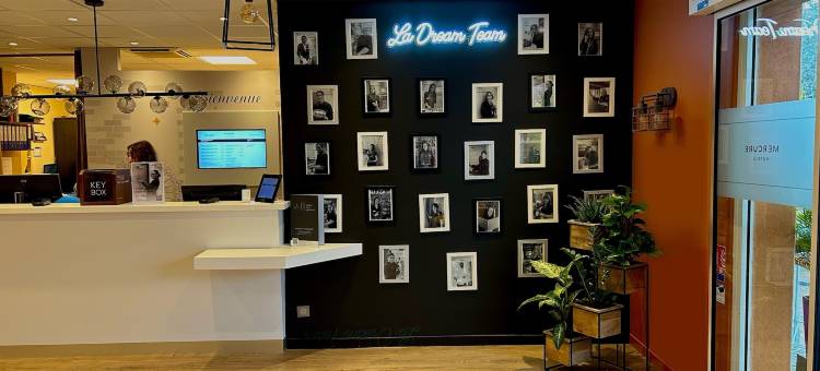 里昂东部香波尼美居酒店(Hôtel Mercure Lyon Est Chaponnay)图片