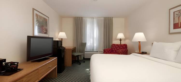 菲尔维海茨丽怡酒店(Country Inn & Suites by Radisson, Fairview Heights, IL)图片