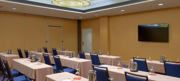 黎巴嫩汉诺威万怡酒店(Courtyard Hanover Lebanon)图片