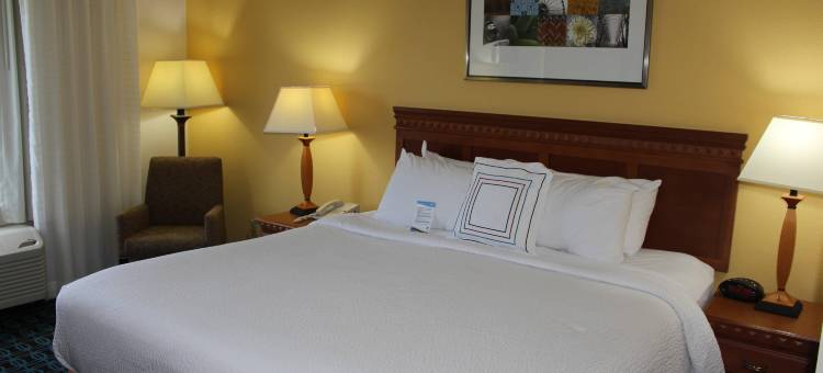 堪萨斯自由城万枫套房酒店(Fairfield Inn & Suites Kansas City Liberty)图片