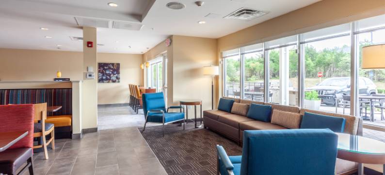 弗隆特罗耶尔万豪TownePlace套房酒店(TownePlace Suites Front Royal)图片