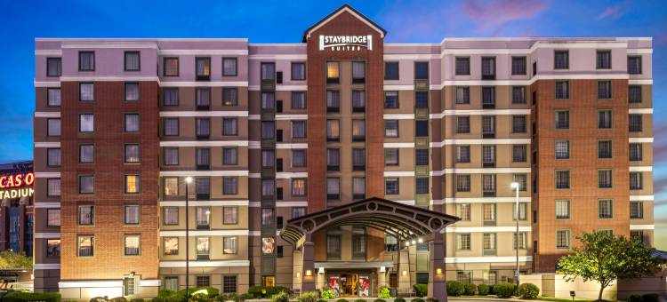 Staybridge Suites印第安纳波利斯市中心-会议中心由IHG(Staybridge Suites INDIANAPOLIS DOWNTOWN-CONV CTR by IHG)图片