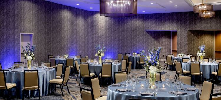 纳什维尔市区希尔顿逸林酒店(DoubleTree by Hilton Hotel Nashville Downtown)图片