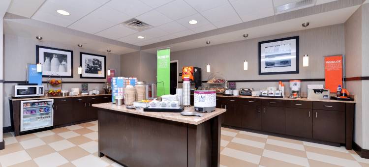 希尔顿欢朋套房酒店-匹兹堡加利福尼亚大学(Hampton Inn & Suites California)图片