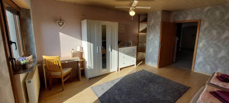 8 person holiday home with a view of the countryside图片
