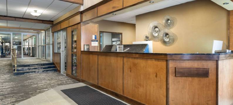 绿湾会议中心贝斯特韦斯特酒店(Best Western Green Bay Inn Conference Center)图片