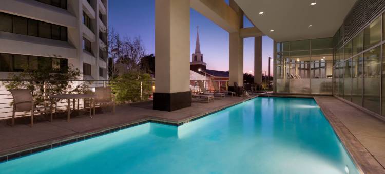 洛杉矶格伦代尔希尔顿安泊酒店(Embassy Suites by Hilton Los Angeles Glendale)图片