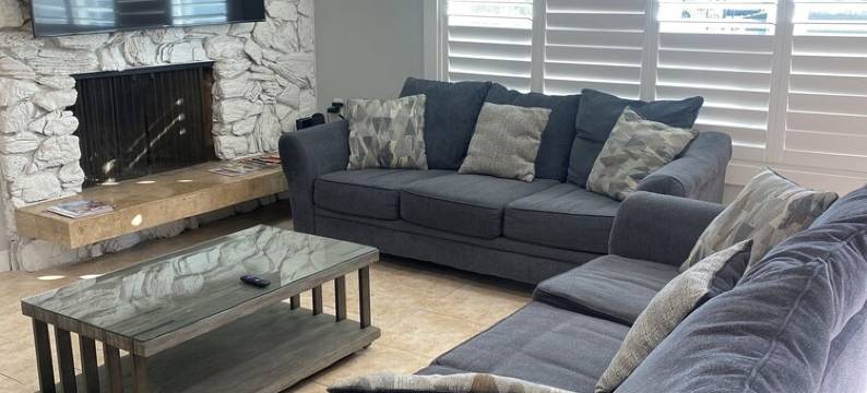 .5 mi-Little Saigon/6 mile to Disneyland图片