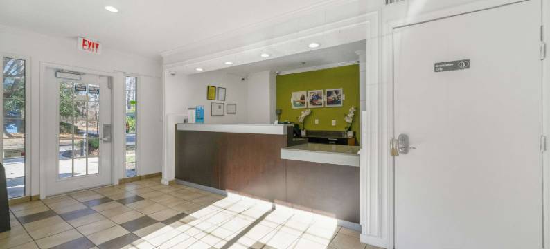 佐治亚 - 亚特兰大北湖区开放式客房 6 号塔克酒店(Studio 6 Extended Stay - Tucker, GA - Atlanta Northlake)图片