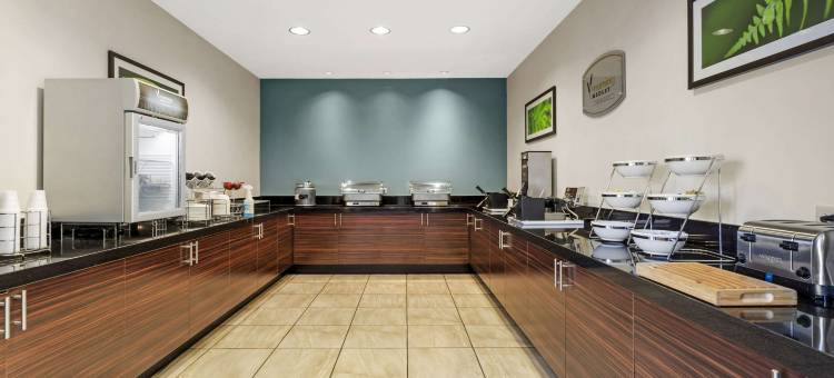 舒眠套房酒店-坎伯兰拉瓦勒(Sleep Inn & Suites Cumberland)图片