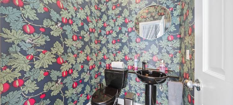 The Kirby Retreat–Luxe Stay w/ Heated Pool, King Size Beds, Garage & Games图片