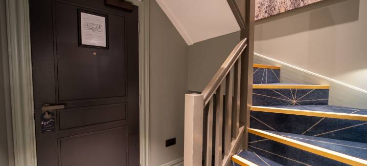 七十四(Forty-Seven)图片