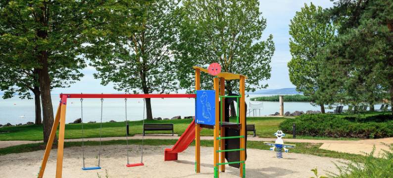 克尼斯湾花园度假村及会议酒店(Kenese Bay Garden Resort & Conference Hotel)图片