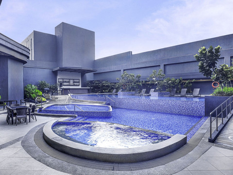 桑托斯将军城峰会大酒店