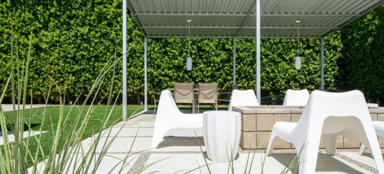 The Popsicle House | Sweet Mid Century Modern Home图片