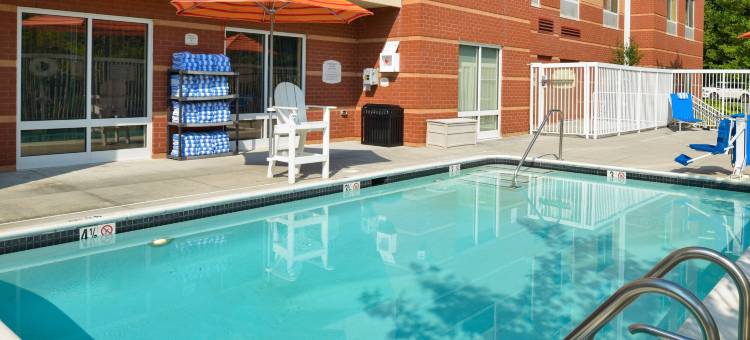 怀特马什万豪万枫酒店(Fairfield Inn & Suites White Marsh)图片