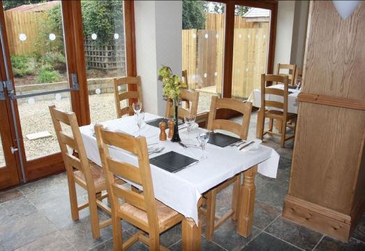 Cottage Lea's Country Hotel & RestaurantHotel Overview