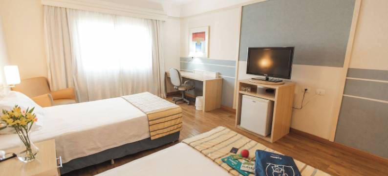 隆德里纳舒适套房酒店(Comfort Suites Londrina)图片