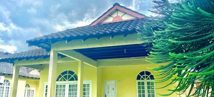 伦比亚度假别墅帕卡丁加奴(Rumbia Resort Villa Paka)图片