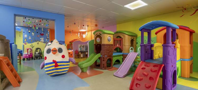 约旦死海瑞享酒店(Movenpick Dead Sea Jordan)图片