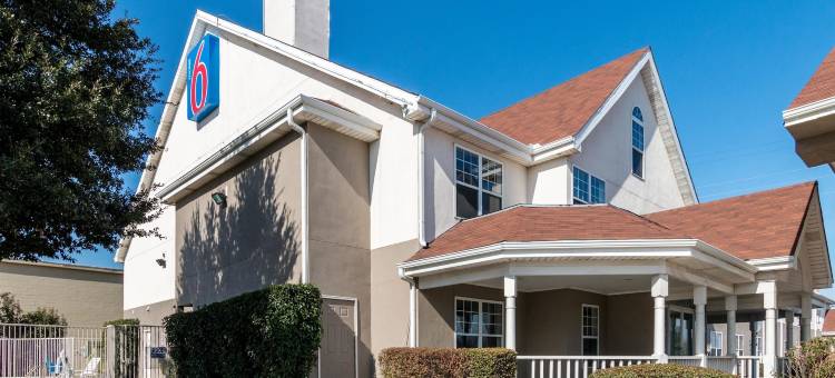 德克萨斯北里奇兰希尔斯 - 沃思堡东北 6 号汽车旅馆(Motel 6 North Richland Hills, TX - NE Fort Worth)图片