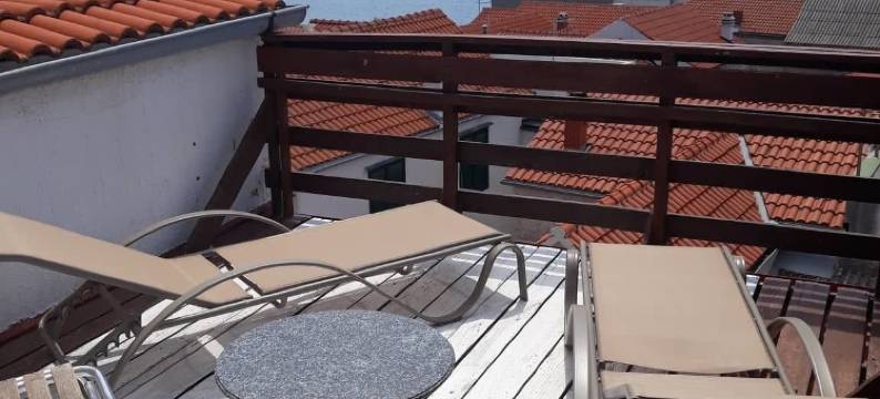 慕尔特沃特拉酒店(Voltera Apartments in Betina Old Town, with Parking Nearby)图片