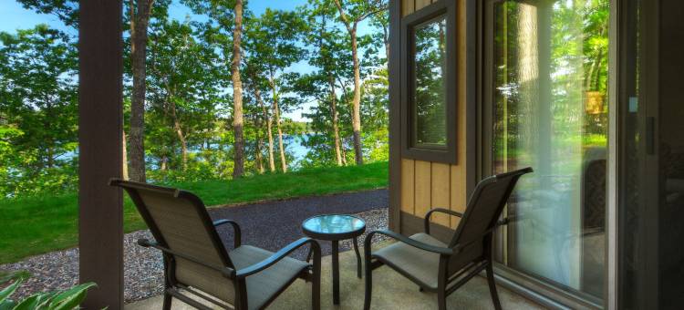 波因特套房酒店(The Pointe Hotel and Suites)图片