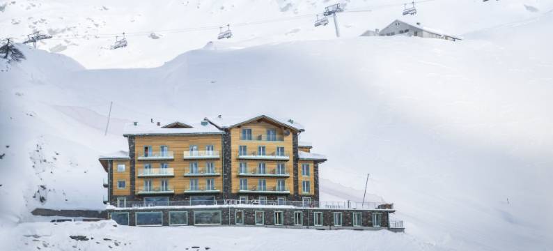 白色天使酒店(White Angel Hotel)图片