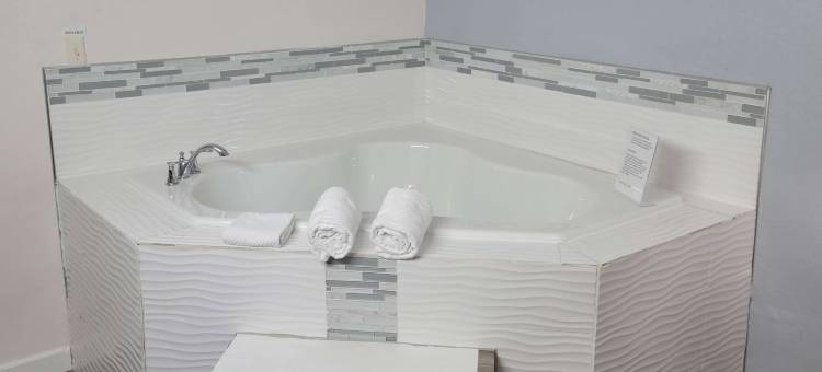 特雷霍特大学区凯艺酒店(Quality Inn Terre Haute University Area)图片