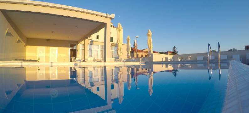 科纳维尔酒店(Hotel Konavle)图片