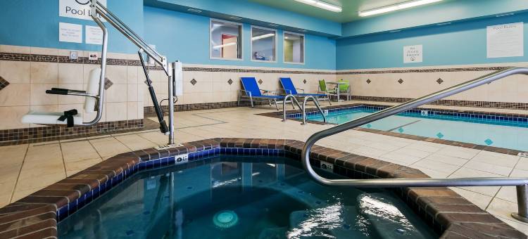 埃弗里特智选假日套房酒店(Holiday Inn Express & Suites Everett)图片