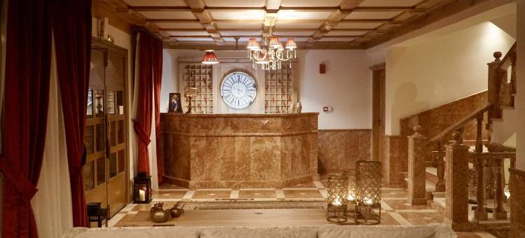 阿拉霍瓦埃克森诺纳斯艾尔逊尼旅馆(Xenonas Iresioni)图片