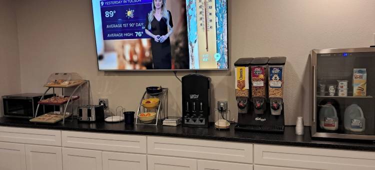 亚利桑那萨福德温德姆戴斯酒店(Days Inn by Wyndham Safford, AZ)图片