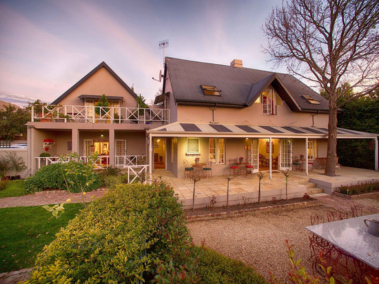 罗德岛北巴鲁克旅馆