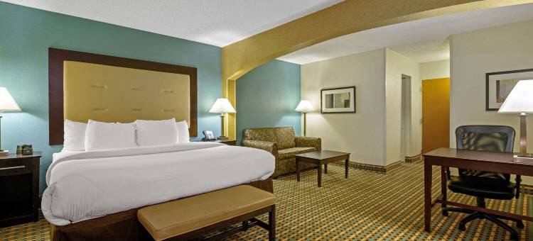 哥伦比亚东南杰克逊堡拉昆塔温德姆酒店(La Quinta Inn by Wyndham Columbia SE / Fort Jackson)图片