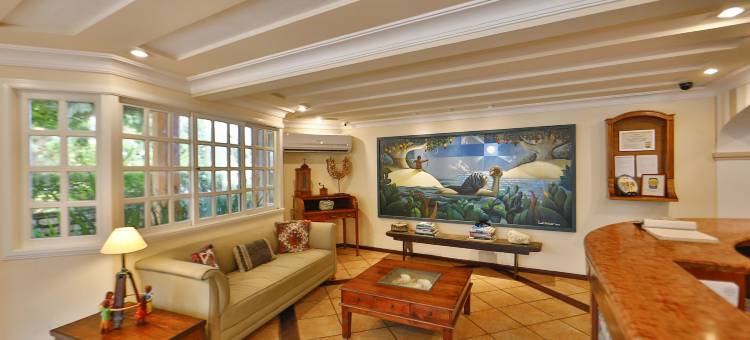 马纳里普莱雅酒店(Manary Praia Hotel)图片